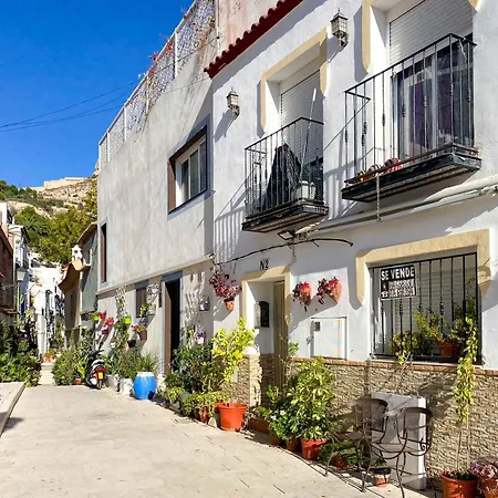 Casa Moll. Tradicion Y Bonitas Vistas De Alicante